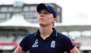 England-Womens-Cricketer-Heather-Knight-300x176-1