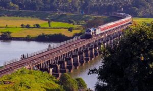 Aghanashini-river-Uttara-Kannada-r-Kumta-Railway-station-Konkan-Railway