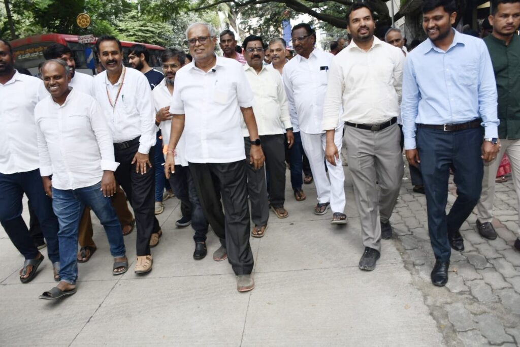 White-tapping-work-Rajajinagar-Suresh-Kumar