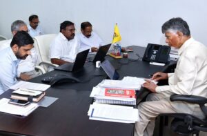 Chandrababu-naidu-Meeting