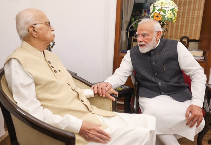 Modi-meet-Advani-2026-1