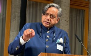 Shashi-Tharoor-1